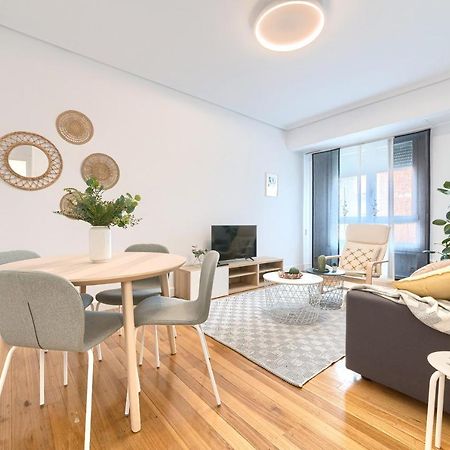 ビルバオIturribide Hogar Moderno Junto Al Metroアパートメント エクステリア 写真