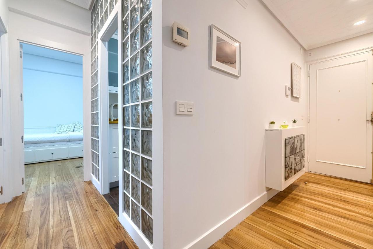 ビルバオIturribide Hogar Moderno Junto Al Metroアパートメント エクステリア 写真