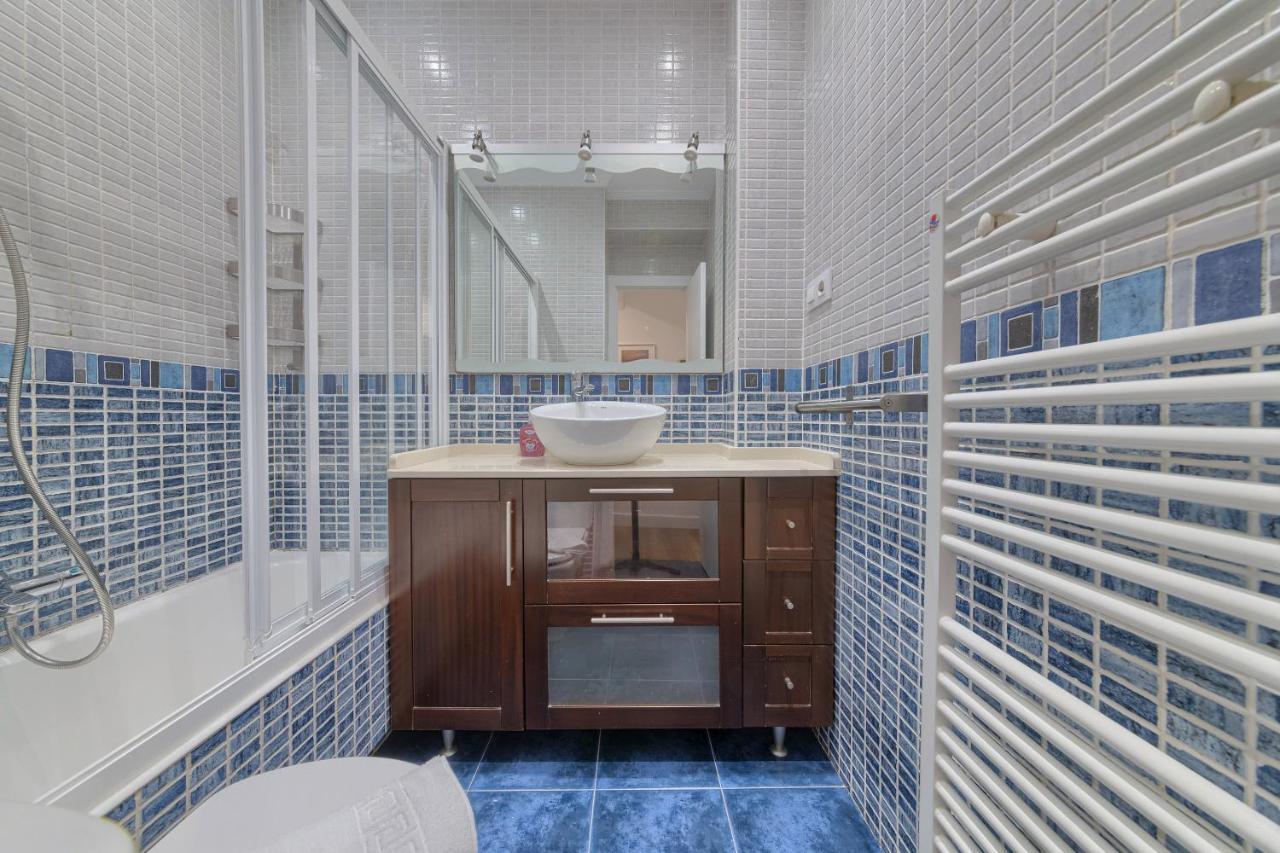 ビルバオIturribide Hogar Moderno Junto Al Metroアパートメント エクステリア 写真