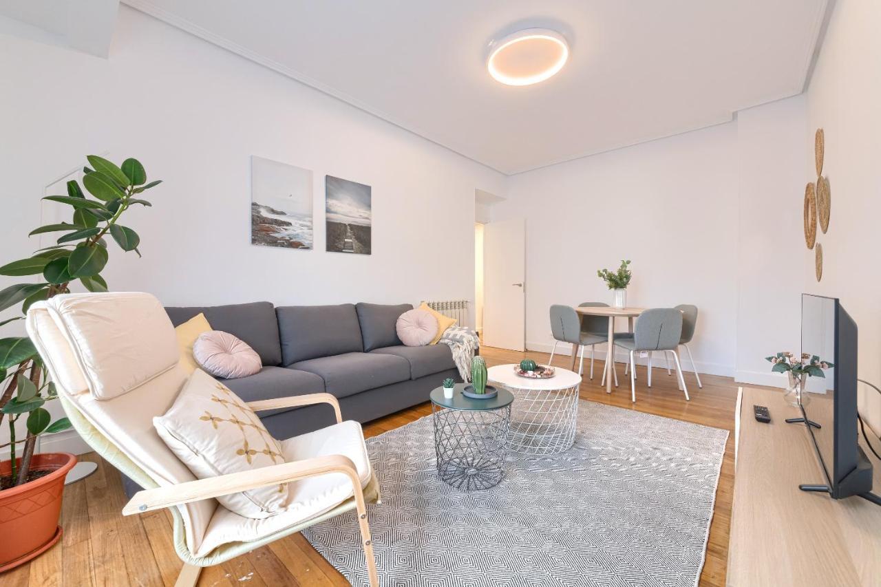 ビルバオIturribide Hogar Moderno Junto Al Metroアパートメント エクステリア 写真
